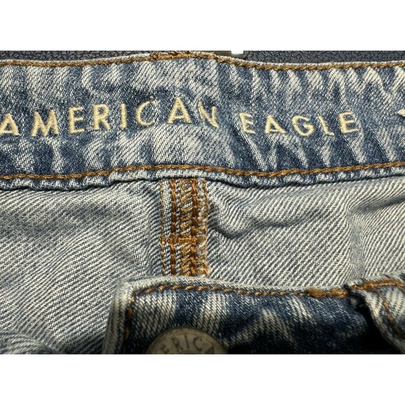 American Eagle Jeans 4 X-Short TomGirl Light Wash Ripped And Distressed - Picture 5 of 9